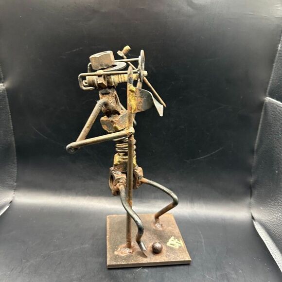 Vintage Metal Golfer Nuts Bolts Figure Flag Welded Art Unique Signed DFF Patina - Picture 4 of 16